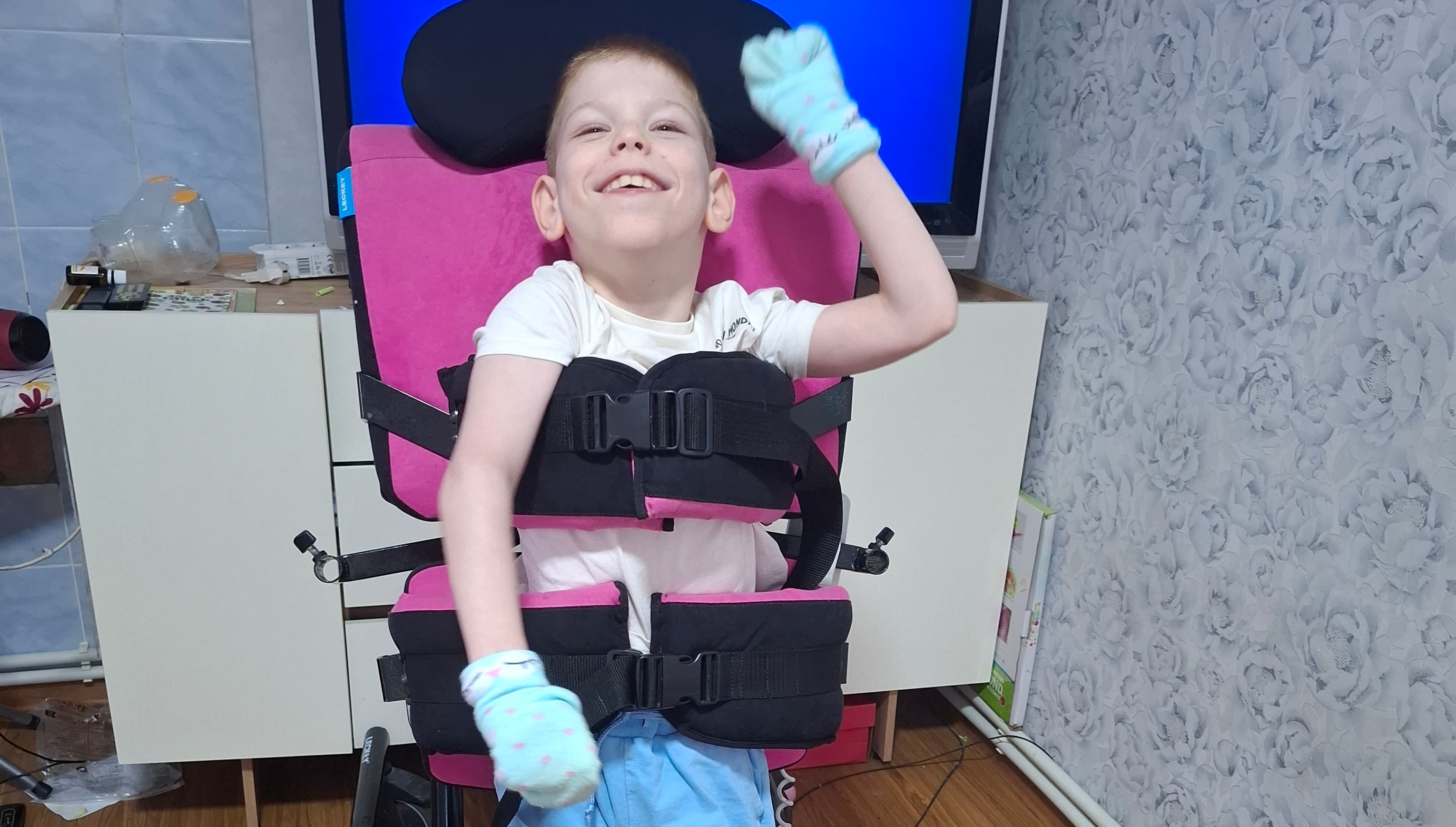 Vlad are 12 ani și are nevoie urgentă de operație