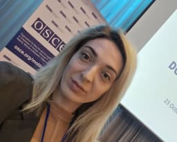 Jelezoglo Olga